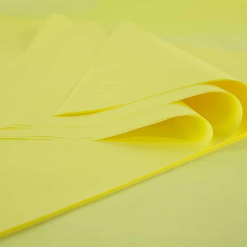Kit pour confectionner 6 pompons de 20 cm soit 48 feuilles de papier de soie Jaune Pale 