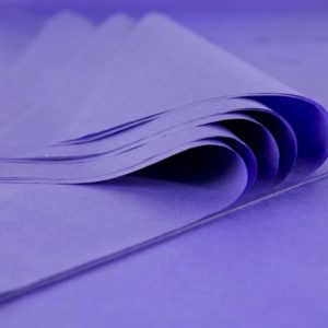 feuille-papier-de-soie-violet-premium-01